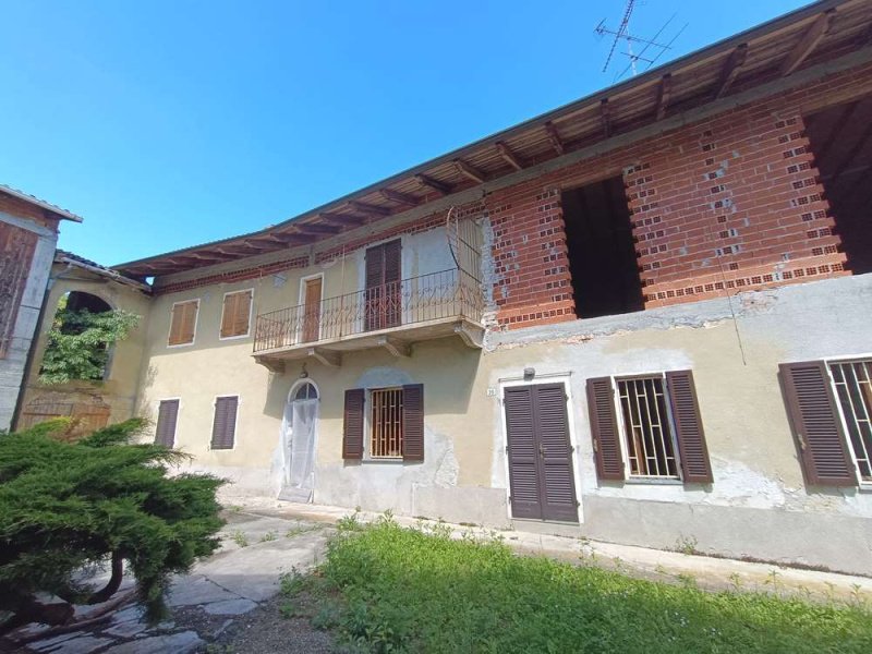 Casa di campagna a Villamiroglio