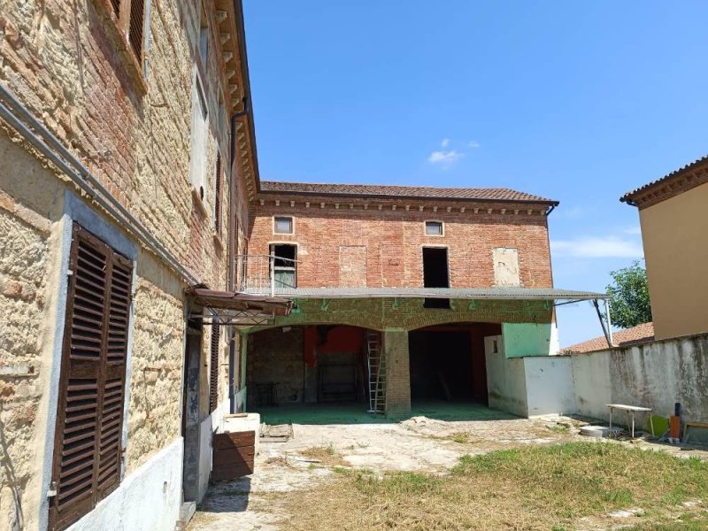 Maison individuelle à Grana