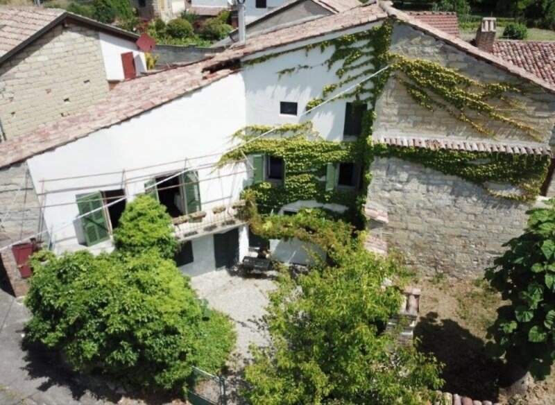 Casa di campagna a Ottiglio