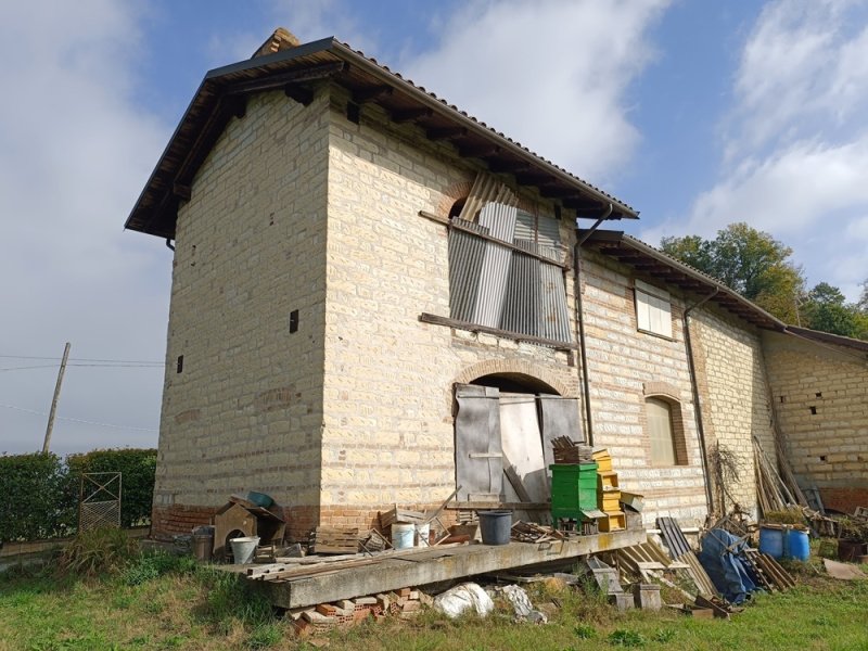 House in Cerrina Monferrato