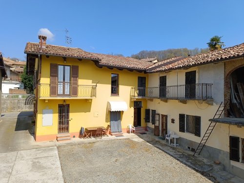 Casa independiente en Alfiano Natta