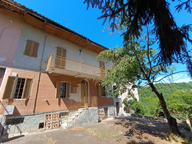 Hus på landet i Gabiano