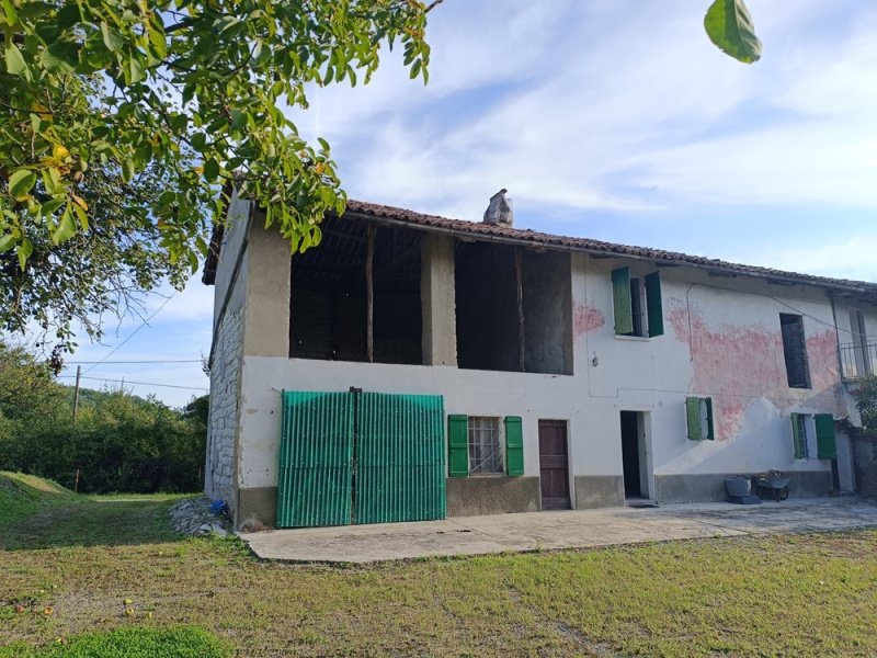 Country house in Odalengo Grande