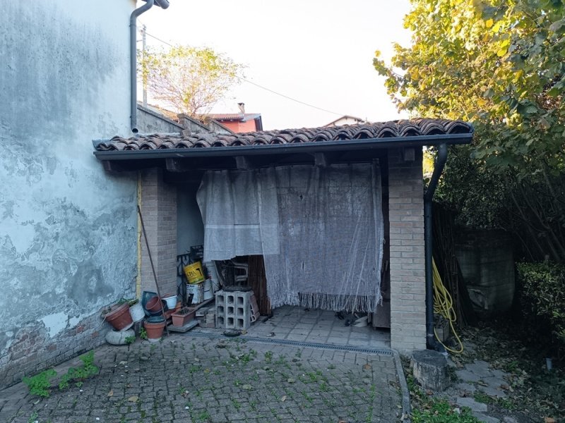 Country house in Gabiano