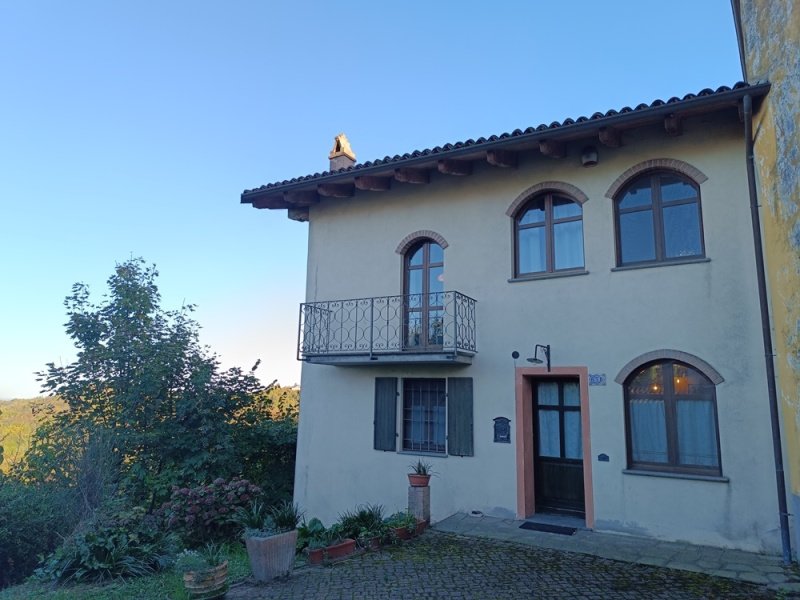 Country house in Gabiano