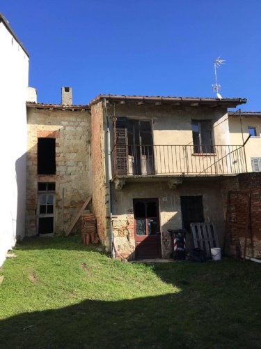 Doppelhaushälfte in Vignale Monferrato