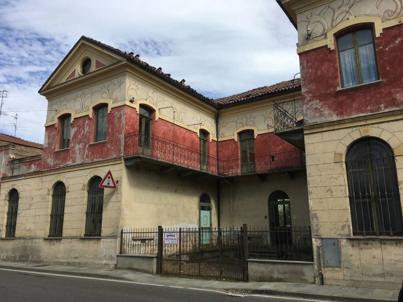 Palácio em Nizza Monferrato
