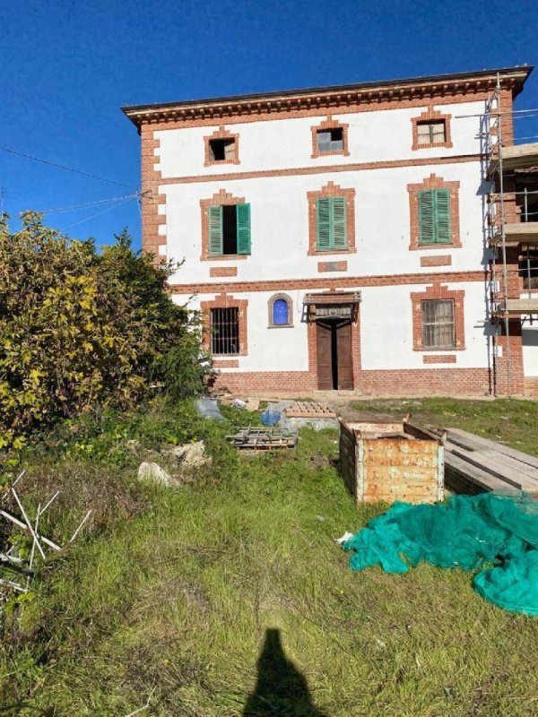 Vrijstaande woning in Ponzano Monferrato