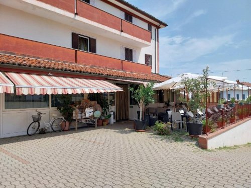 Commercial property in Quargnento