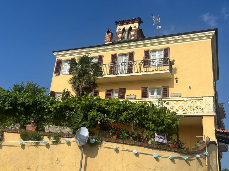 House in Pino d'Asti