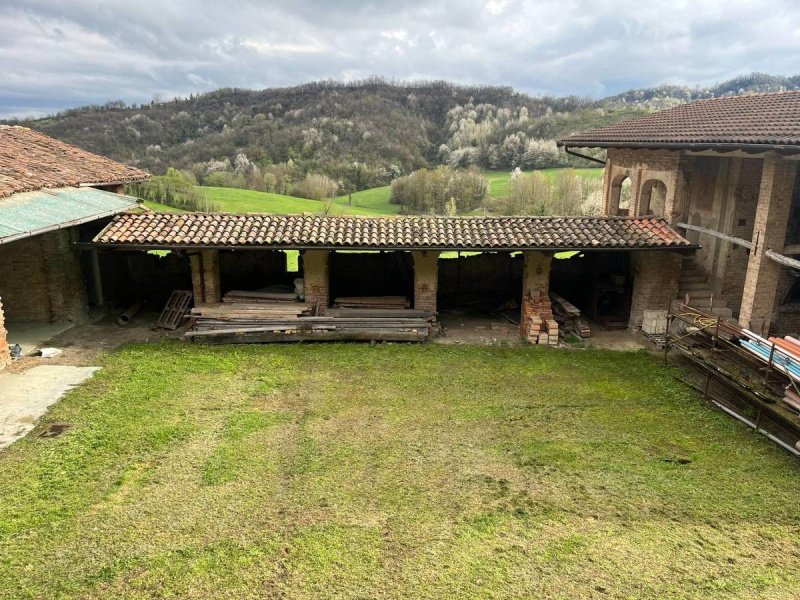 Casa geminada em Robella