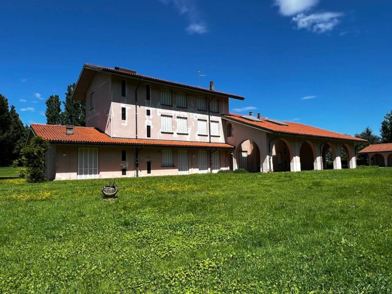 Villa a Valenza