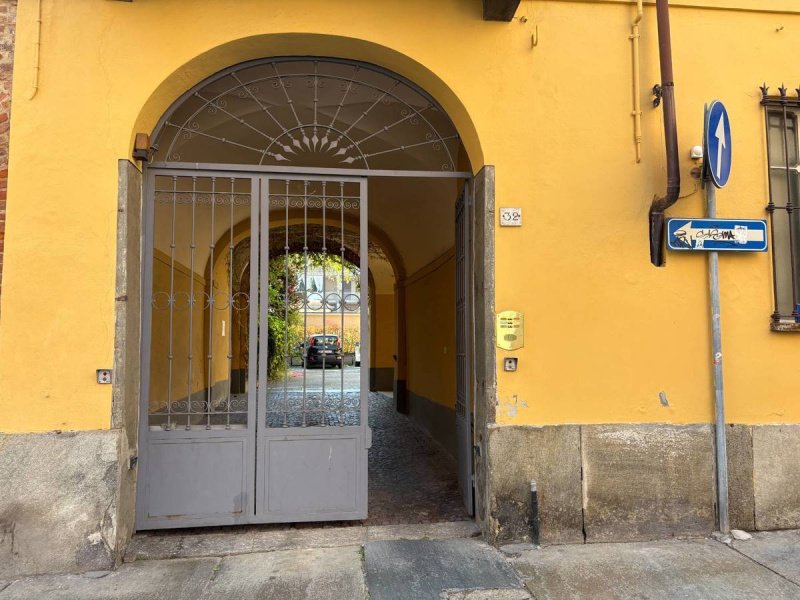 Apartamento em Asti
