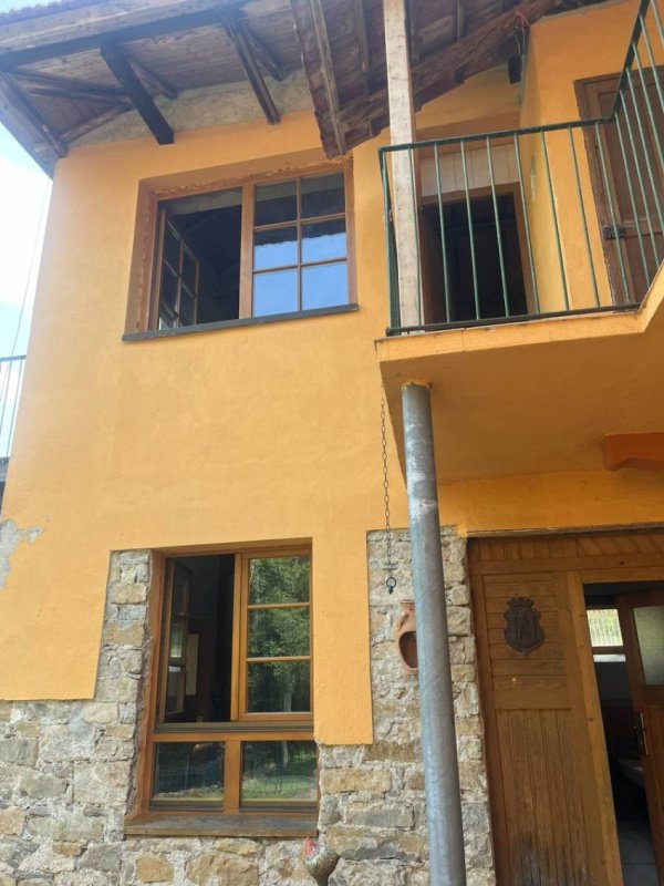 Vrijstaande woning in Torre Bormida