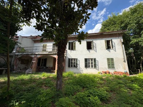 Casa de campo em Montechiaro d'Asti