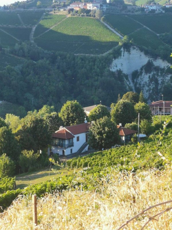 Casa de campo en Santo Stefano Belbo
