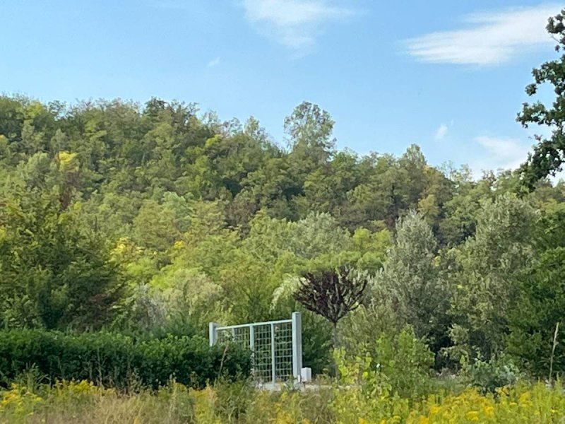 Byggtomt i Castell'Alfero