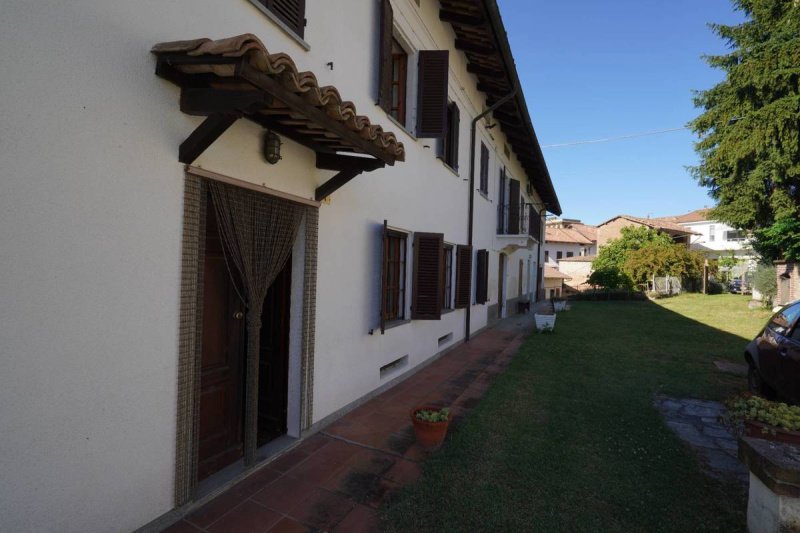 Detached house in San Marzano Oliveto