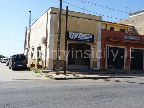 Edifício comercial em Siracusa