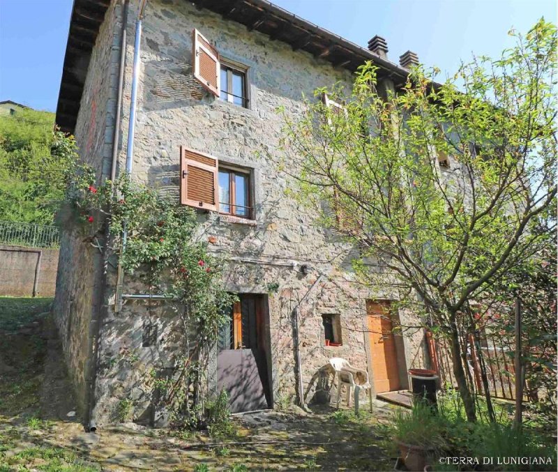 Farmhouse in Mulazzo