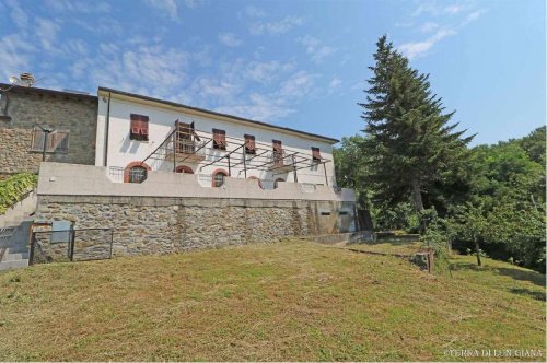 Casa indipendente a Villafranca in Lunigiana