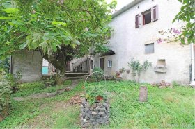 House in Pontremoli