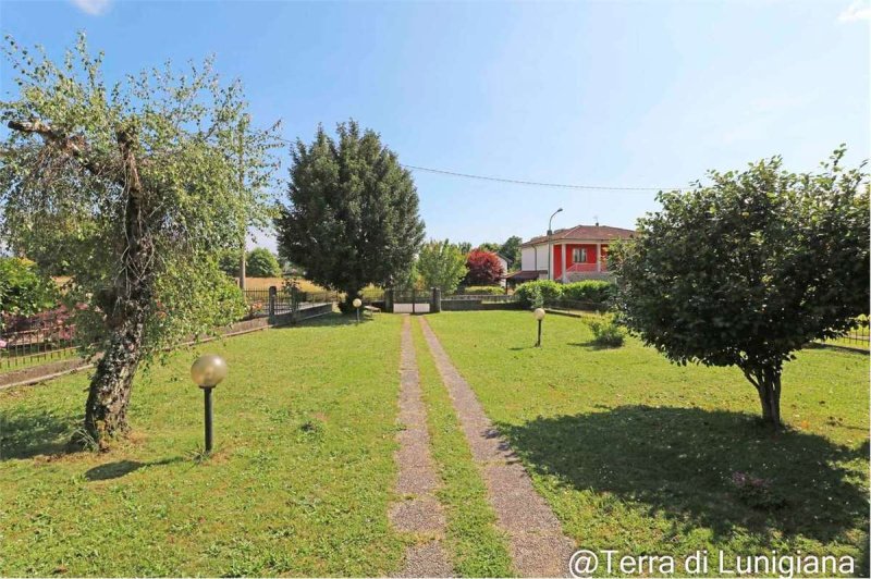 卢尼贾纳自由镇公寓