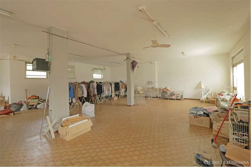 Local commercial à Mulazzo