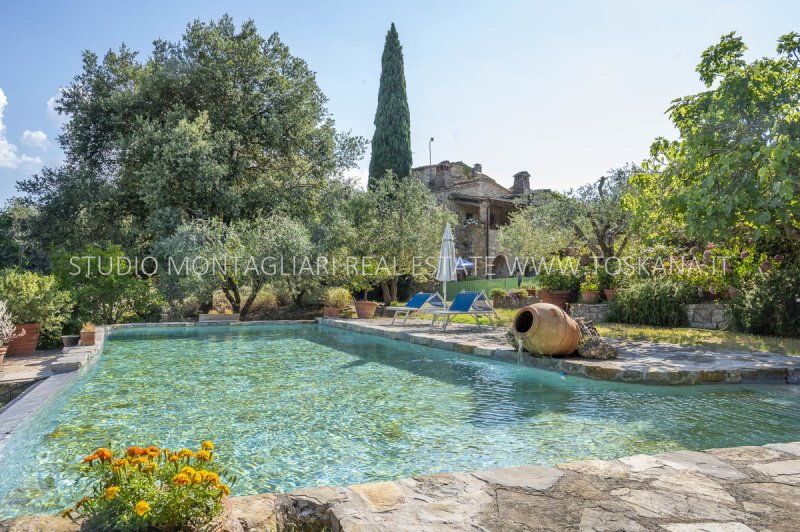 Hus på landet i Castellina in Chianti