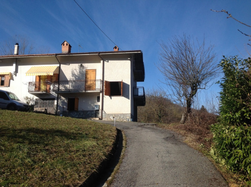 Semi-detached house in Scagnello