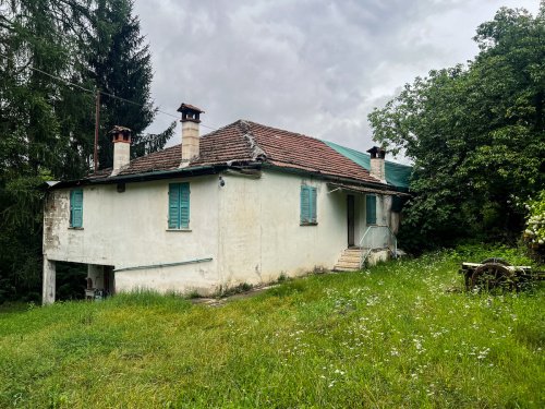 Casa independiente en Cortemilia