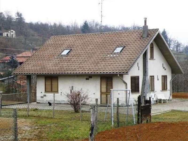 Vrijstaande woning in Millesimo