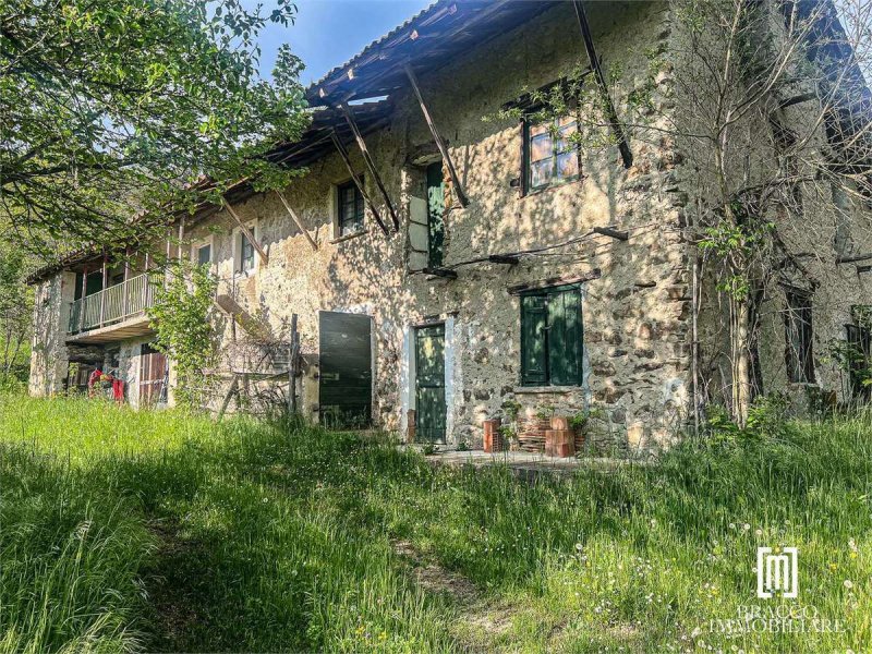 Casa a Spigno Monferrato