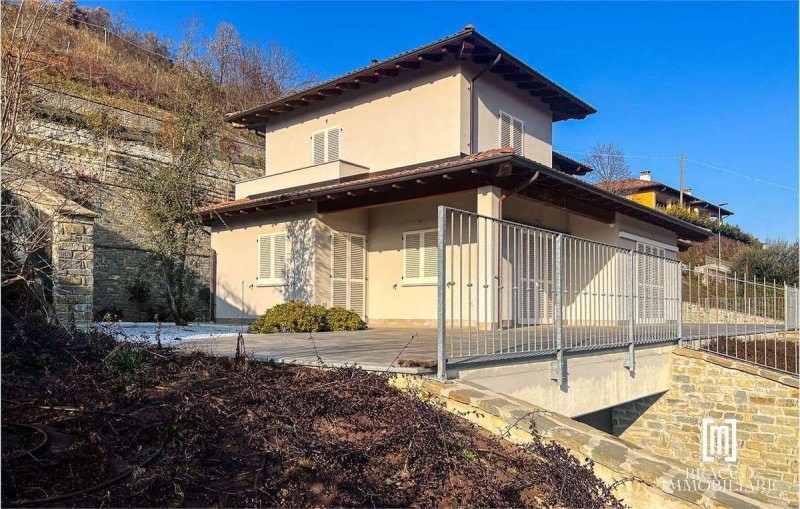 Villa i Cossano Belbo