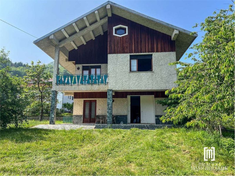 穆里亚尔多独栋房屋