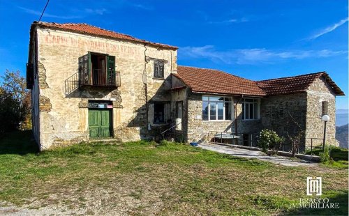 Bauernhaus in Piana Crixia