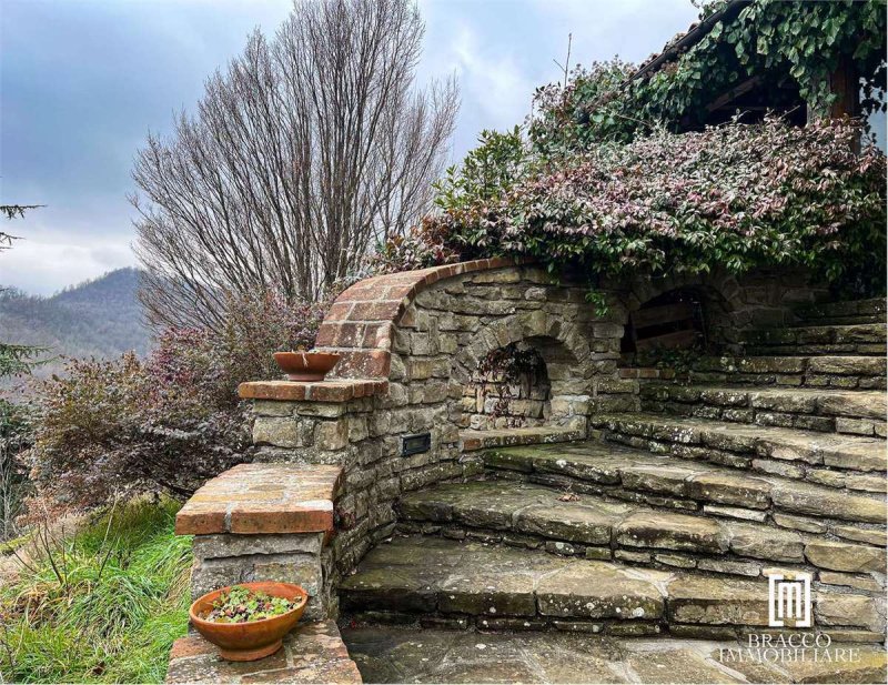 Villa in Cairo Montenotte