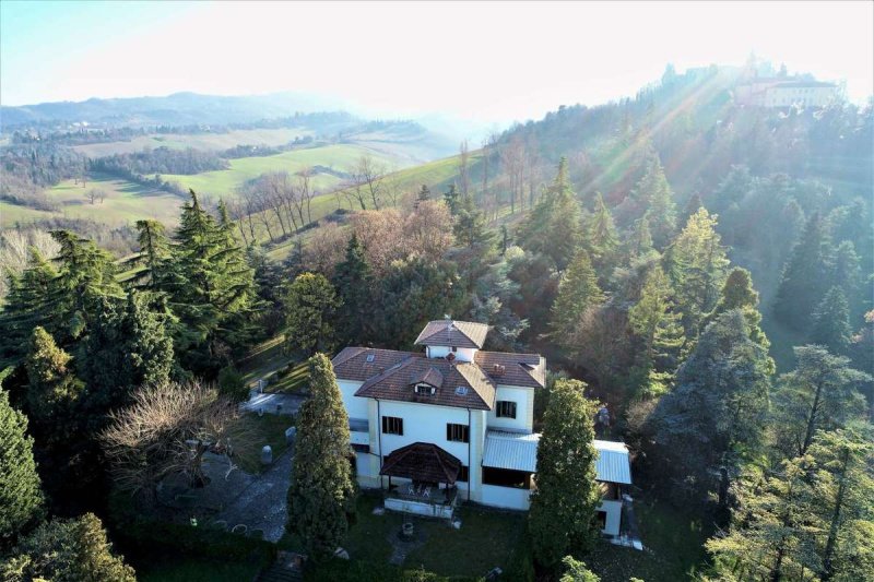 Villa en Albinea