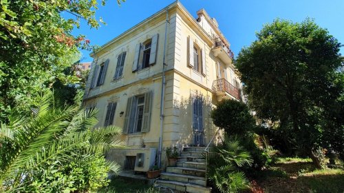 Villa in Sanremo