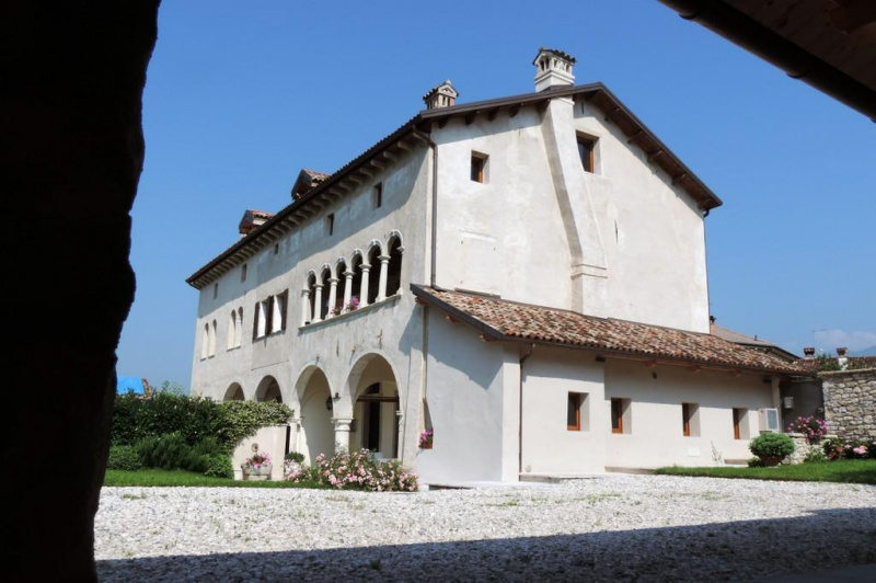 Historic house in Borgo Valbelluna