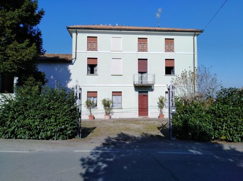Detached house in Rovescala