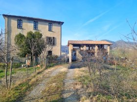 Maison de campagne à Val di Nizza