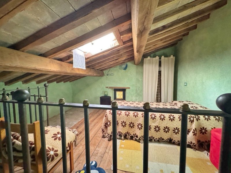 卡斯泰洛城村庄