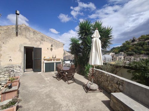 Detached house in Modica