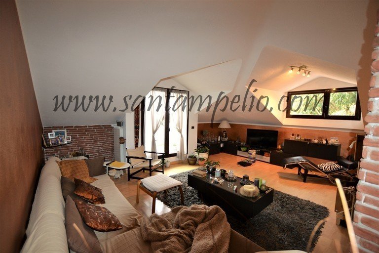 Zolderkamer in Vallecrosia