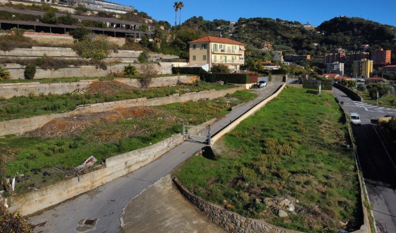 Terreno edificabile a Vallecrosia
