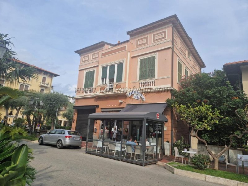Immobile commerciale a Bordighera