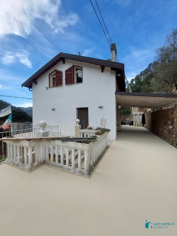 Detached house in Dolceacqua