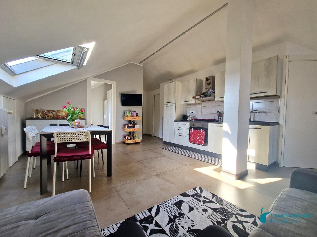 2 bedrooms penthouse, 69 m² Bordighera, Imperia (province)