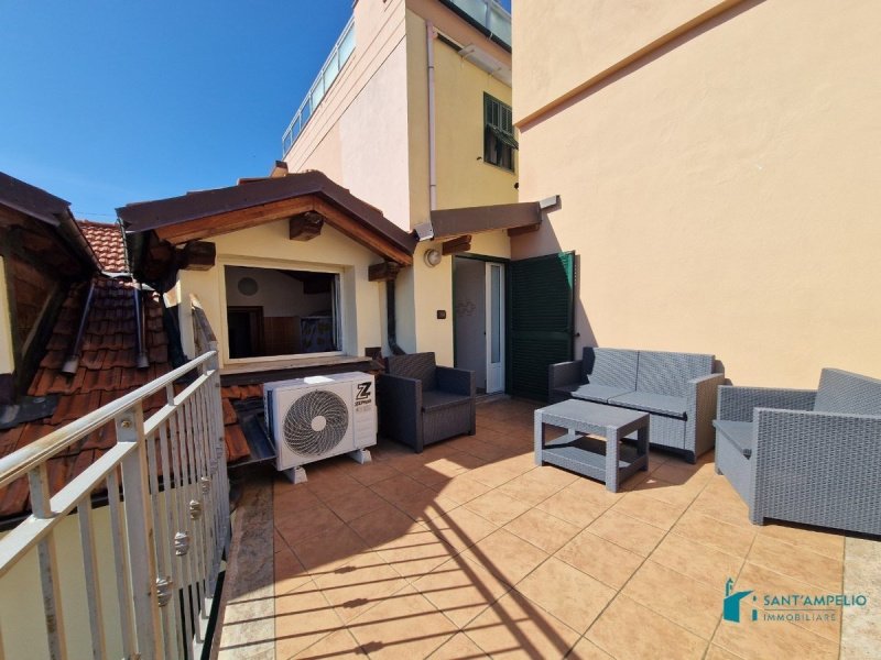 Sotão em Bordighera